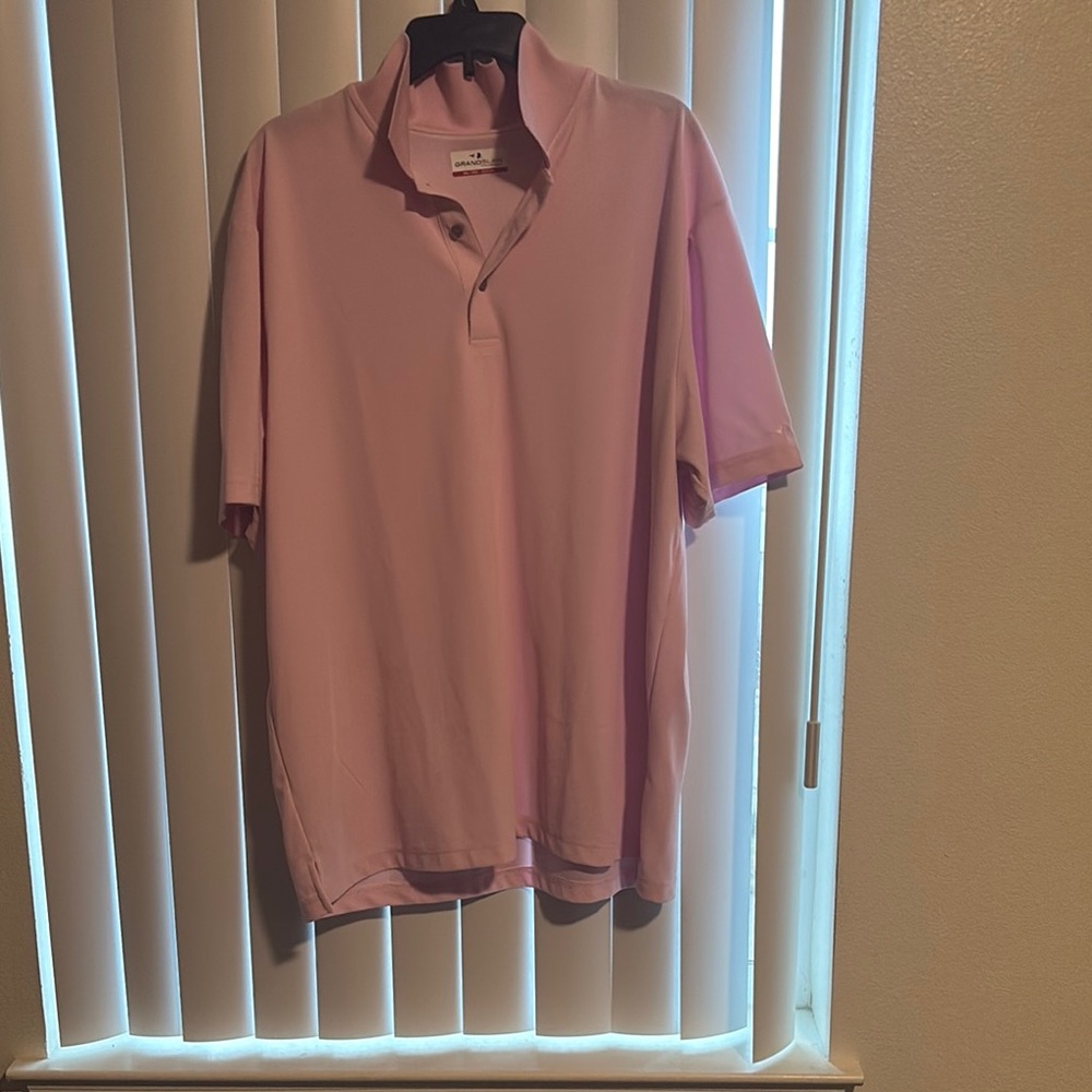 Soft Pink Polo Shirt with Short Sleeves and Relaxed Fit